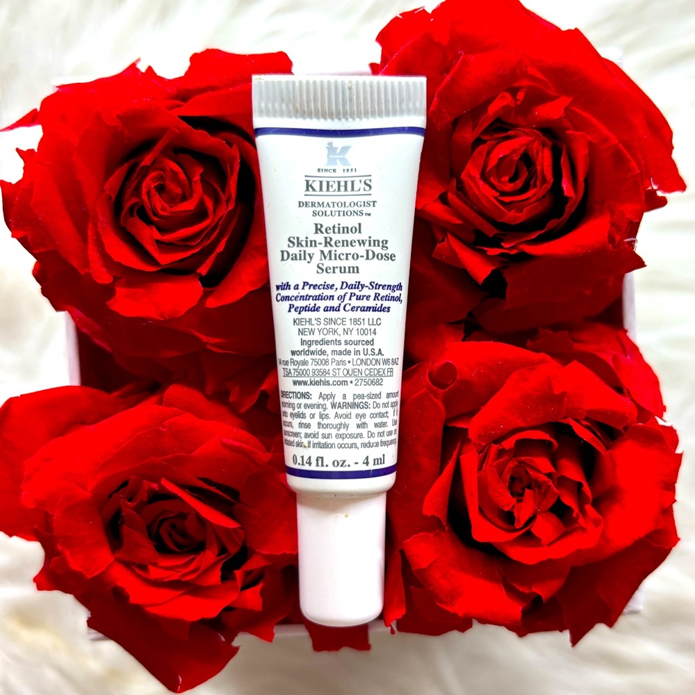 Kiehl’s Retinol Skin-Renewing Daily Micro-Dose Serum
